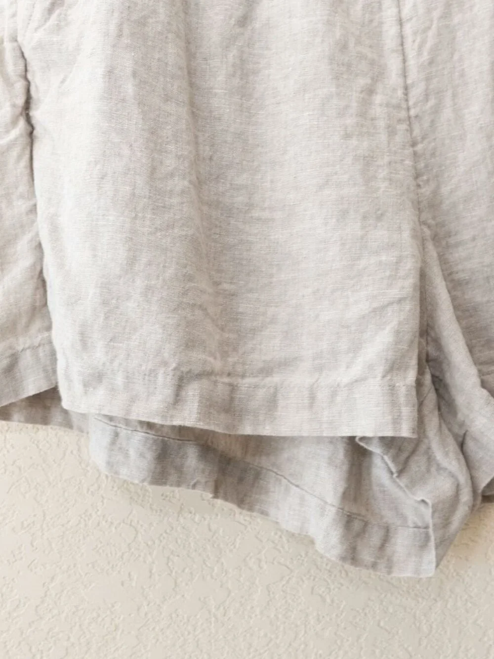 J Crew Womens L 100% Linen Shorts Oatmeal Beige Pull On Elastic Waist Coastal